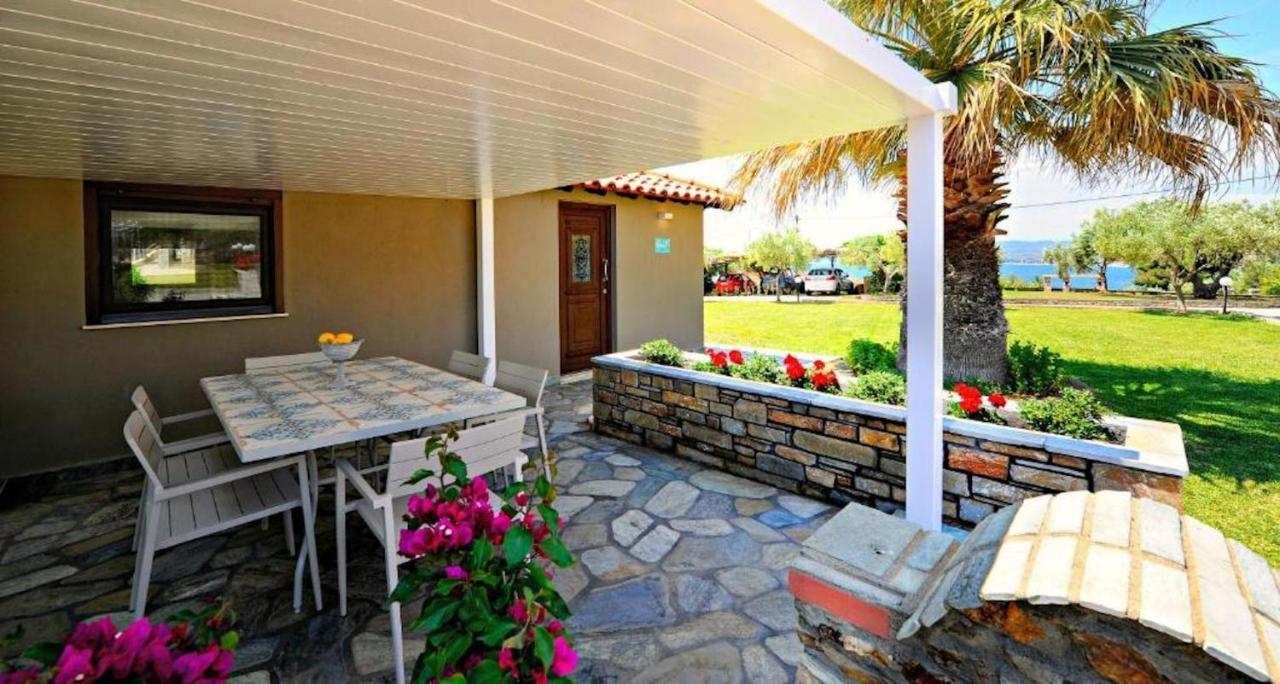 Castristudios Nikiti  Exterior foto